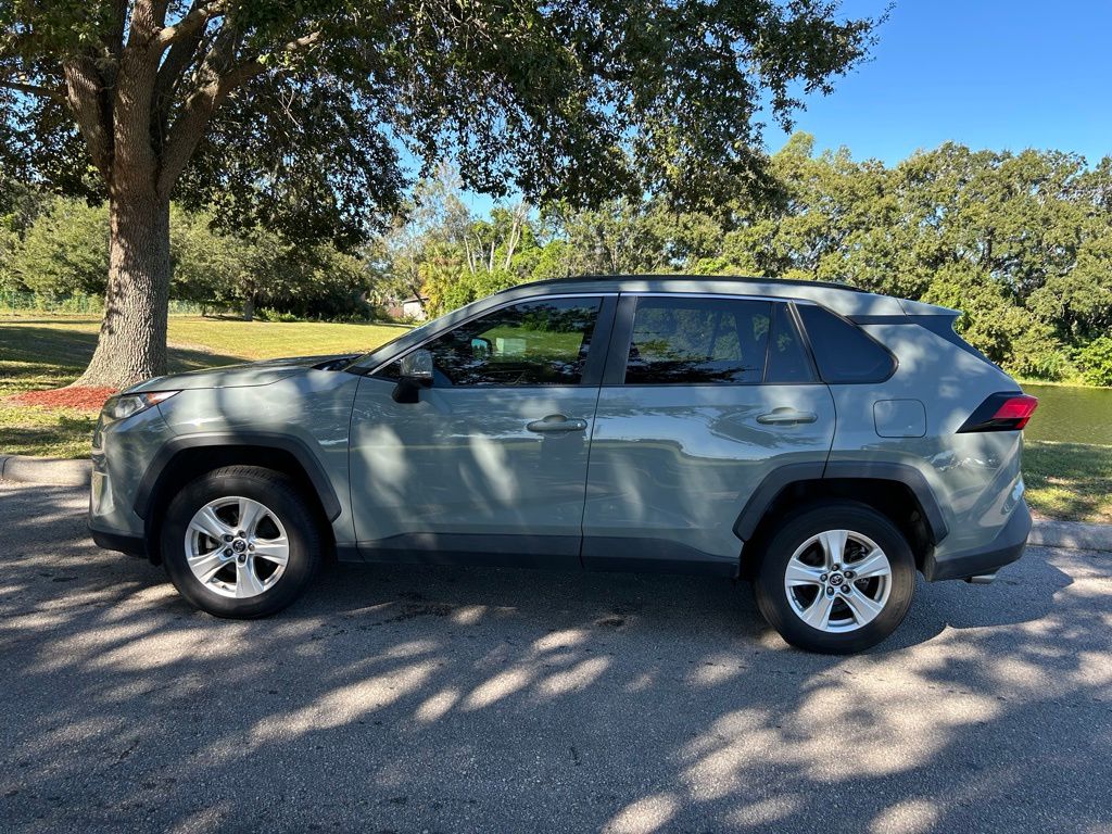 Thumbnail: 2019 Toyota RAV4 - 2