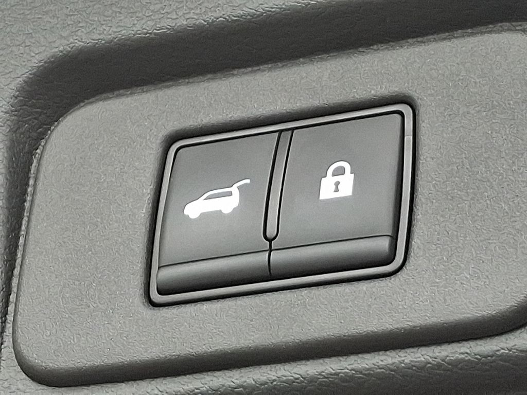2024 Nissan Rogue SL 31