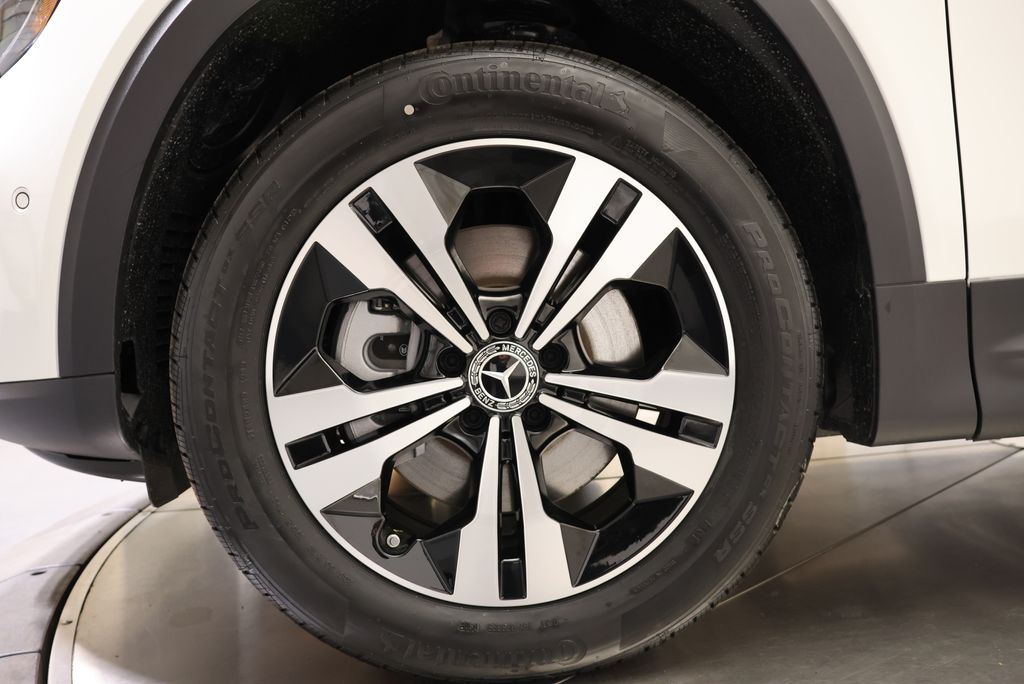 Thumbnail: 2026 Mercedes-Benz GLB - 11