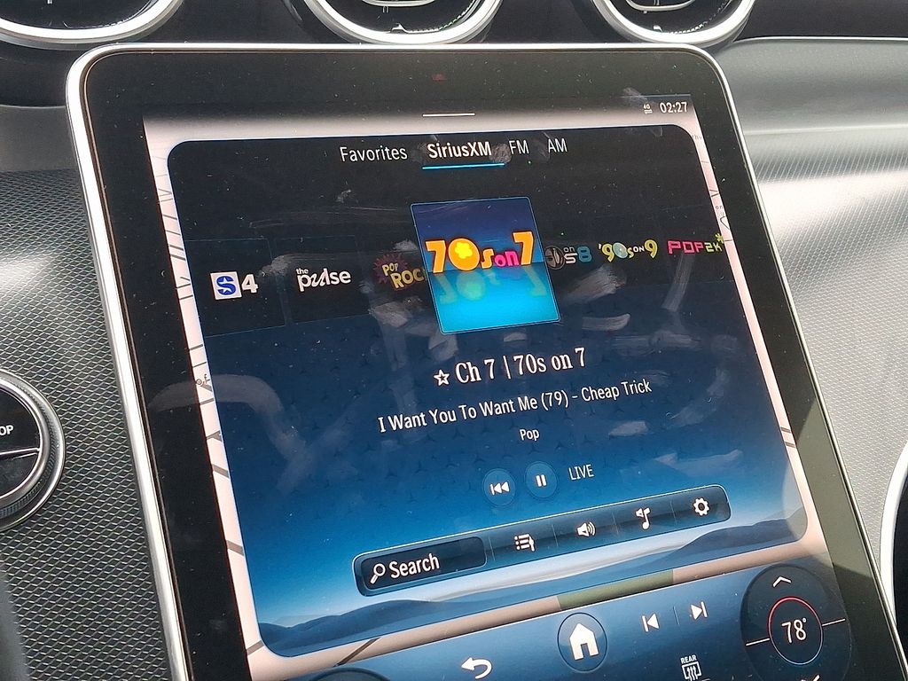 Thumbnail: 2024 Mercedes-Benz GLC - 18