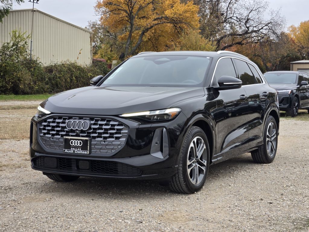 new 2025 Audi Q5 car, priced at $62,090