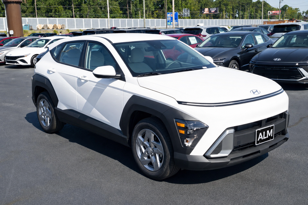 New 2027 White Hyundai SE image 3