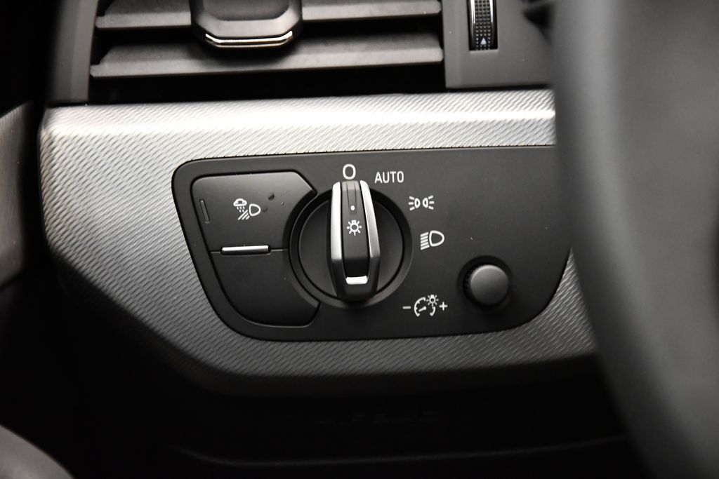 Thumbnail: 2025 Audi A5 - 22