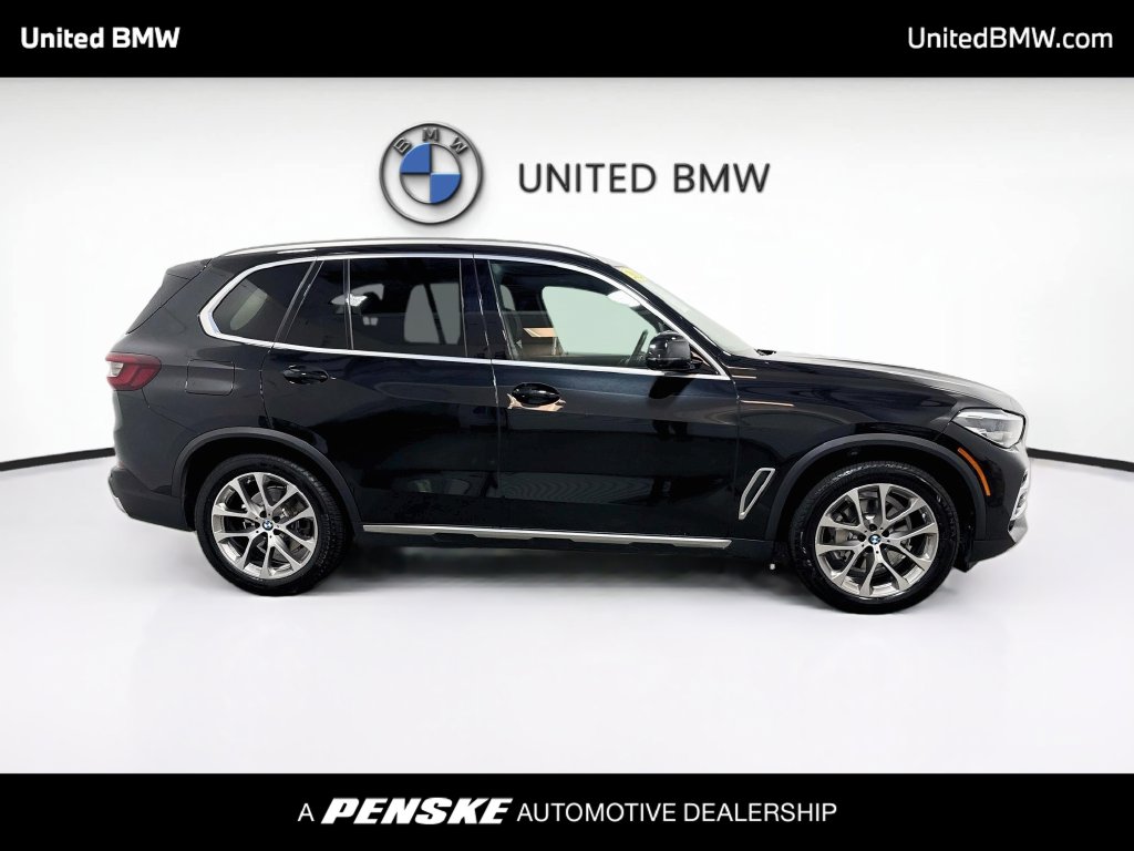 Thumbnail: 2021 BMW X5 - 4