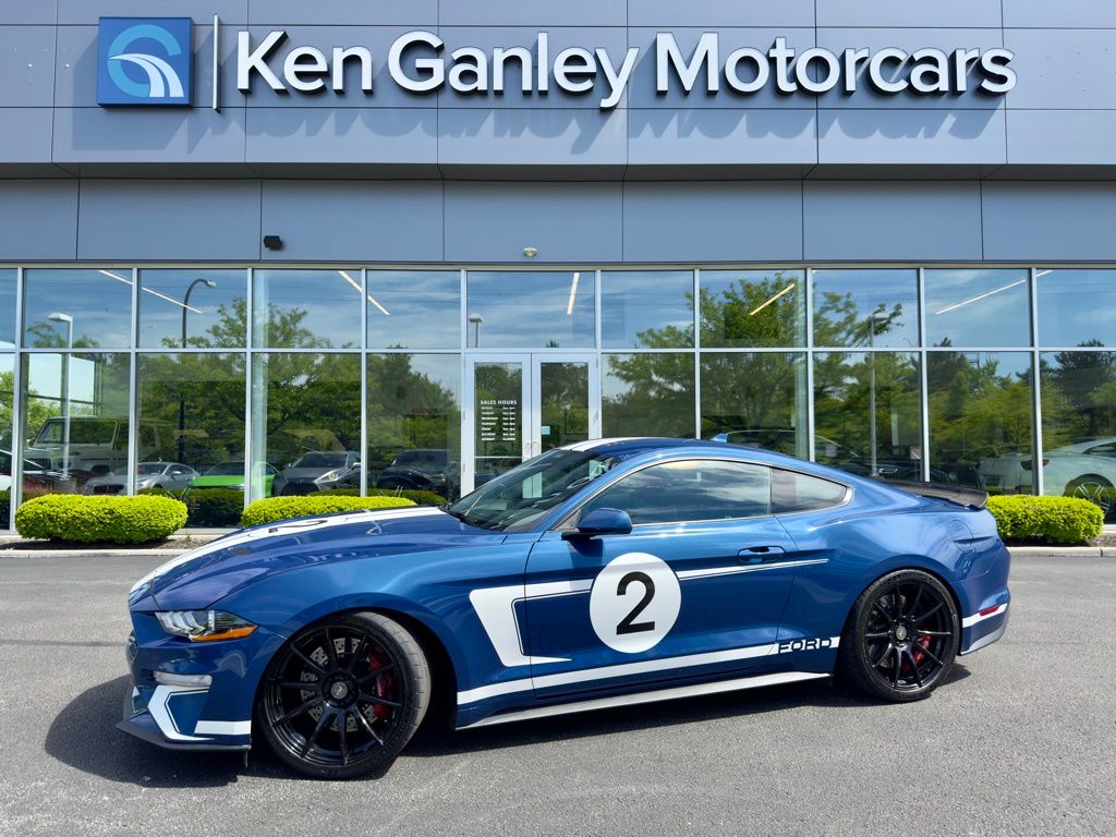 2022 Ford Mustang GT Premium photo