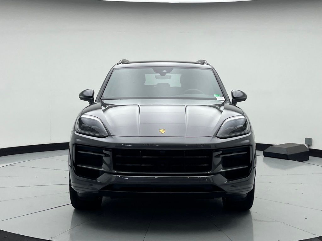 Thumbnail: 2025 Porsche Cayenne - 6