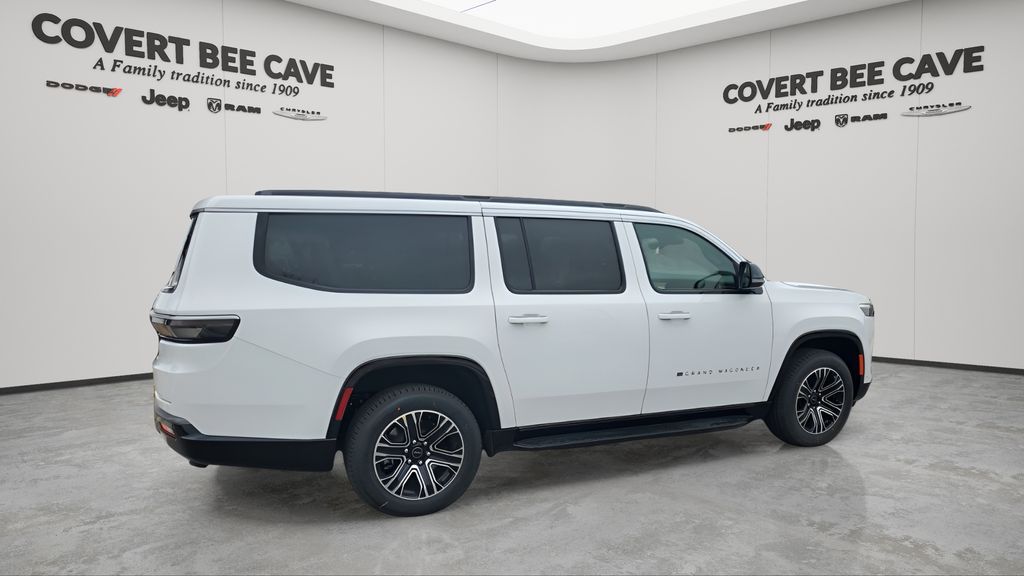 New 2026 White Jeep  image 10