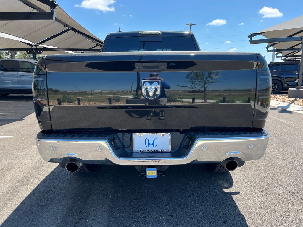 Thumbnail: 2019 RAM 1500 Classic - 5