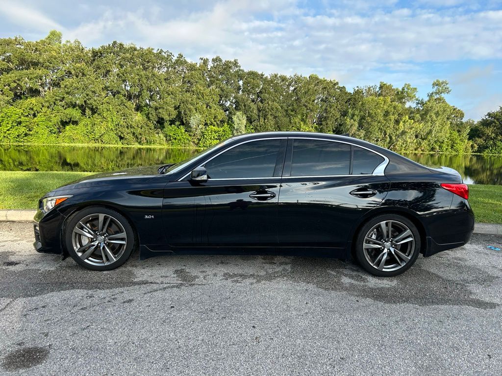 Thumbnail: 2017 INFINITI Q50 - 2