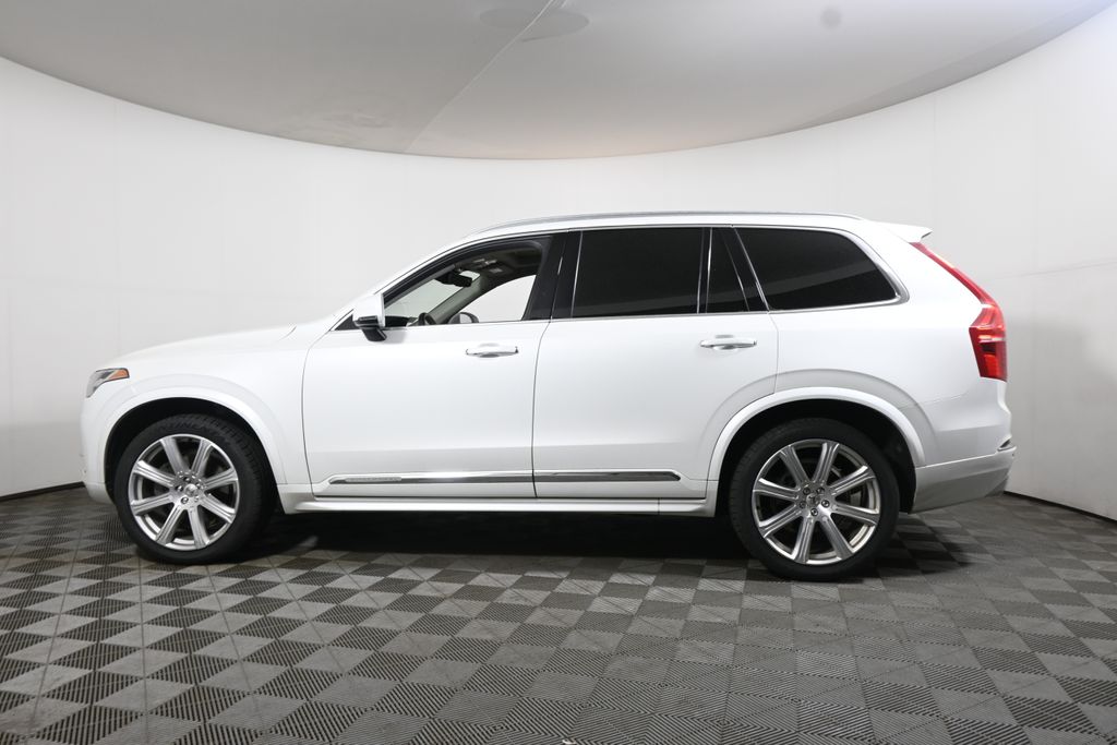 Thumbnail: 2019 Volvo XC90 - 2