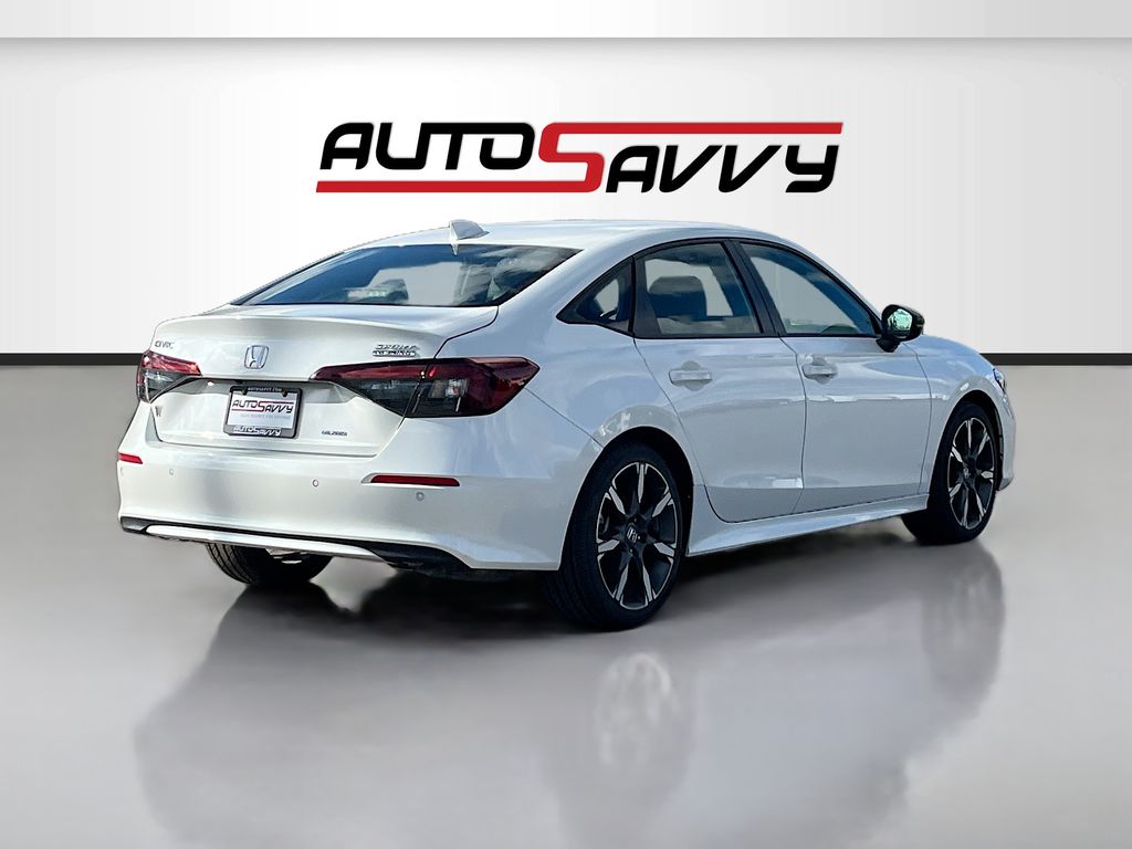 Used 2025 White Honda Sport Touring image 7
