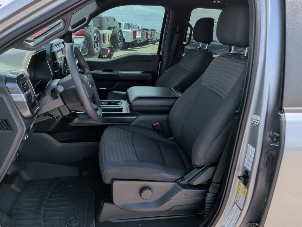 2023 Ford F-150 XL - 11