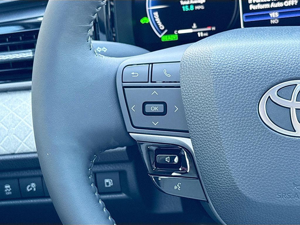 Thumbnail: 2026 Toyota Camry - 11