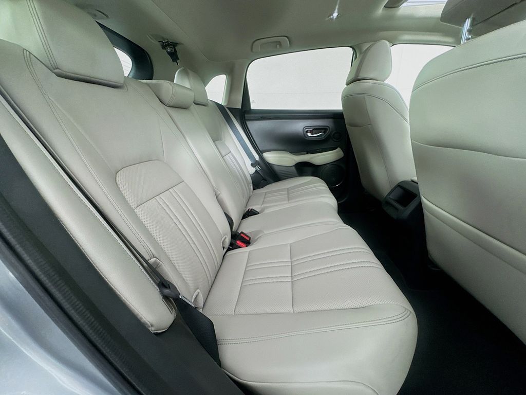 Used Car 2025 Honda Hr-v  Ex-l For Sale Under $30,000 In Austin, Texas