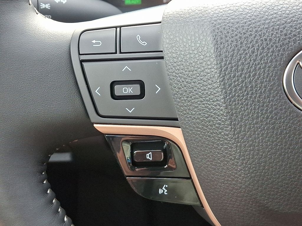 Thumbnail: 2026 Toyota Crown - 20