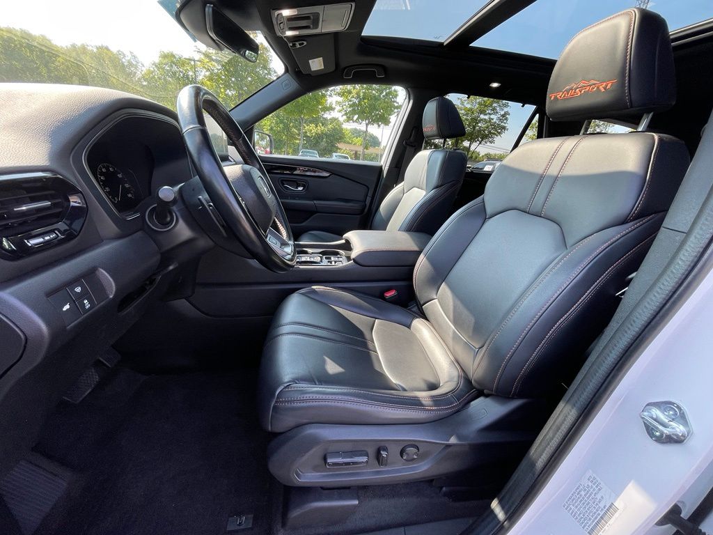 Thumbnail: 2024 Honda Pilot - 30