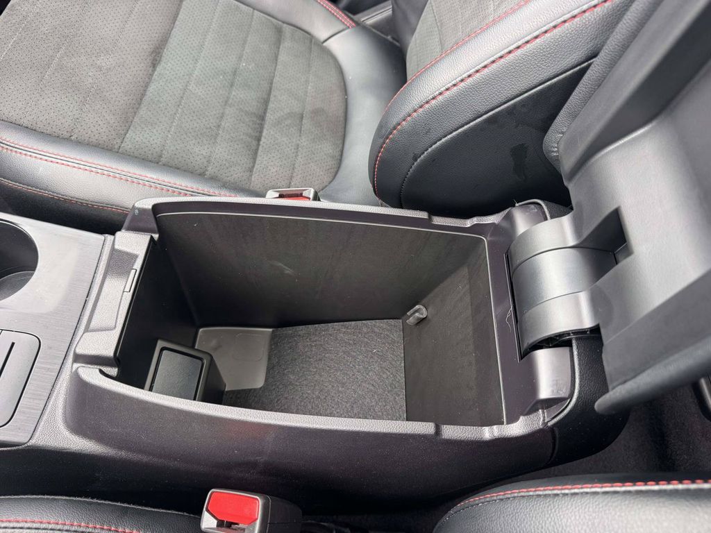 Used 2022 Ford Escape SUV