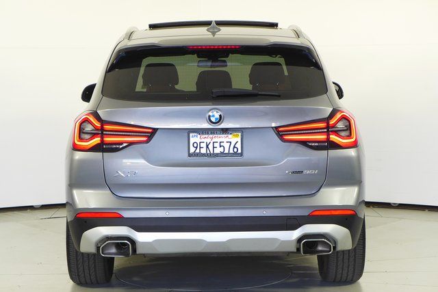 2023 BMW X3 sDrive30i 8