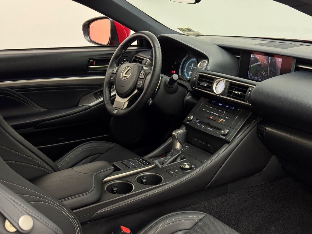 Thumbnail: 2015 Lexus RC - 17