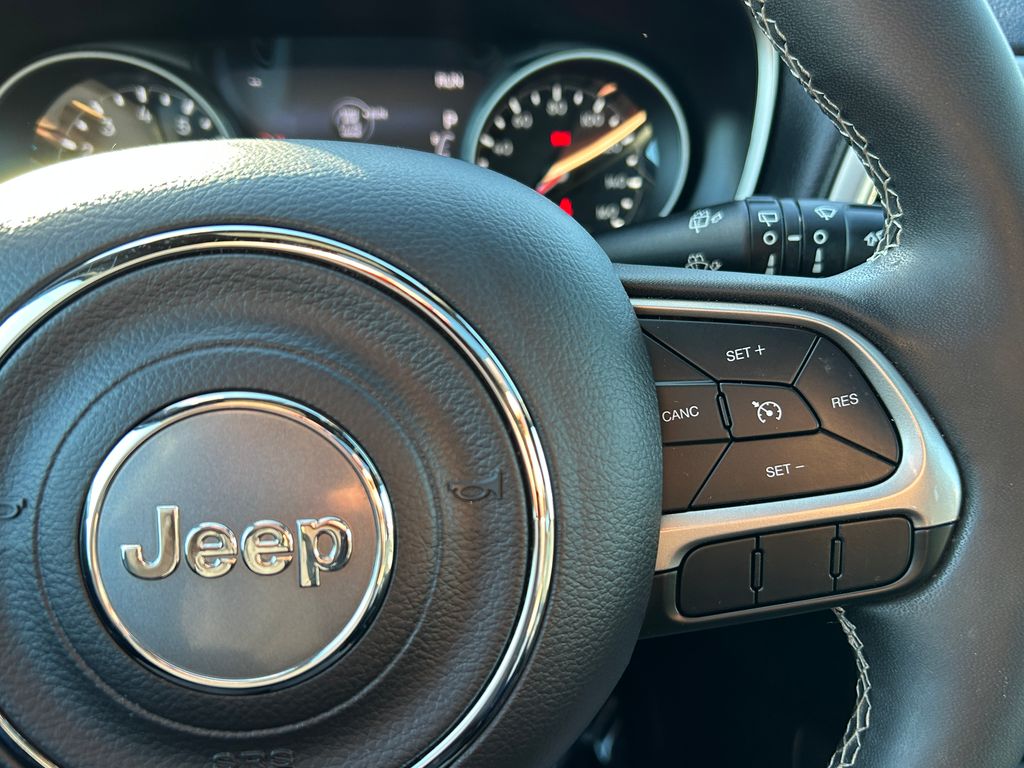 Thumbnail: 2021 Jeep Compass - 20