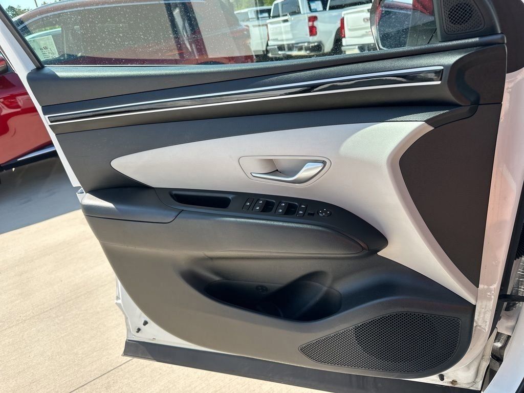 2024 White Pearl Hyundai Tucson SEL FWD SUV