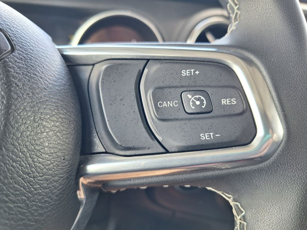 Used 2023 Jeep Wrangler SUV