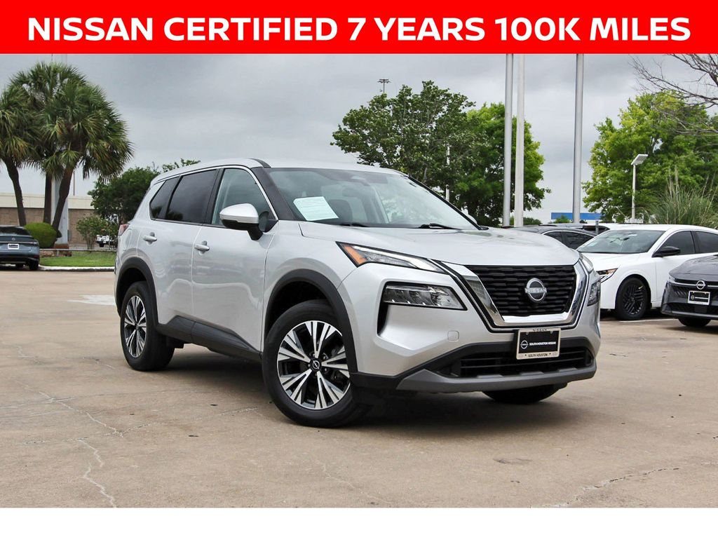 Brilliant Silver Metallic 2022 Nissan Rogue SUV / Crossover Front-Wheel Drive Continuously Variable Transmission