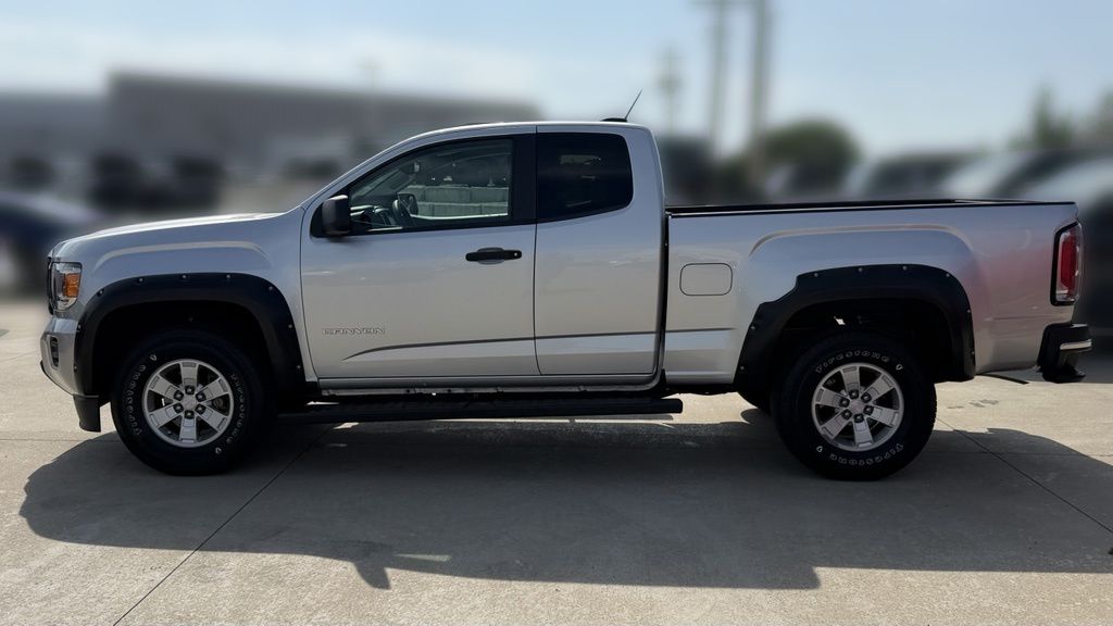 Used 2016 GMC Canyon Base with VIN 1GTH5BEA2G1103152 for sale in Kansas City