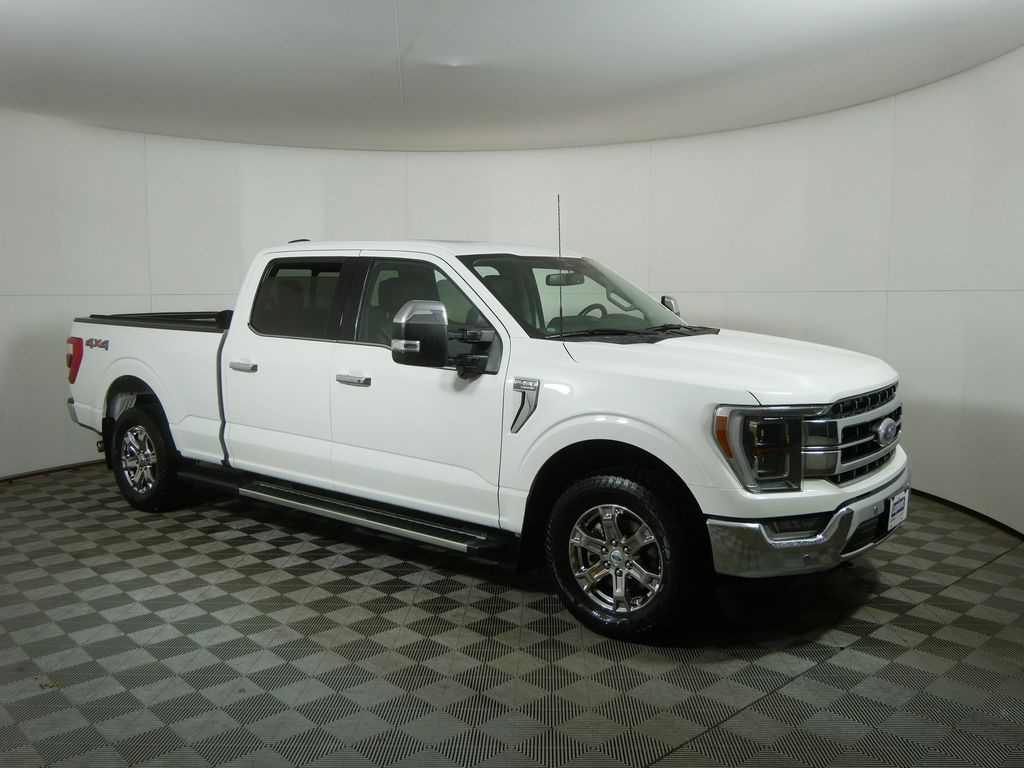 Star White Metallic Tri-Coat 2022 Ford F-150 Lariat SuperCrew 4WD Pickup Truck Four-Wheel Drive Automatic