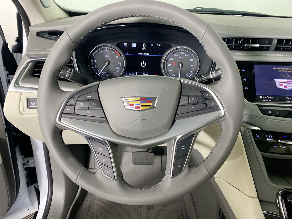 2025 Cadillac XT5 Premium Luxury 11