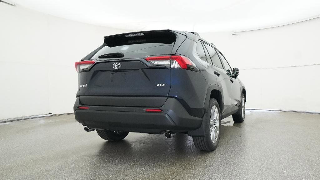 Thumbnail: 2025 Toyota RAV4 - 3