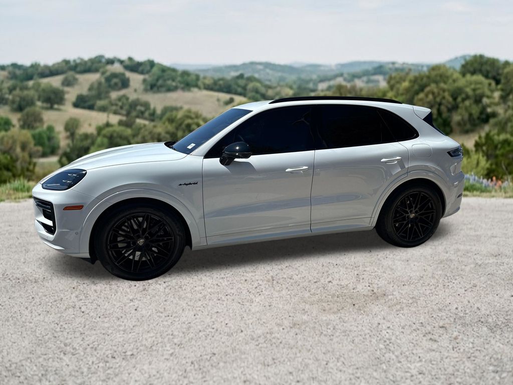 Used Car 2025 Porsche Cayenne E-hybrid  Turbo For Sale Under $150,000 In Austin, Texas
