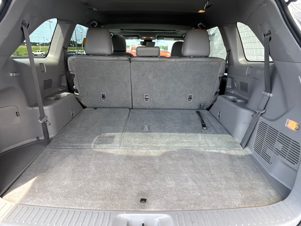 Used 2017 Toyota Highlander SUV