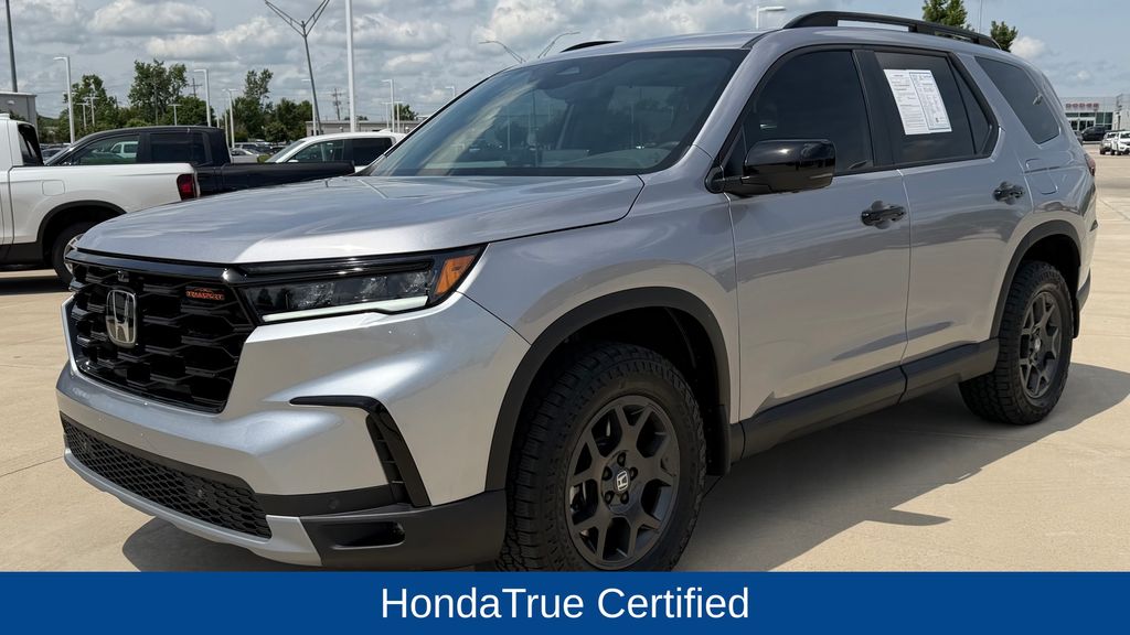 Lunar Silver Metallic 2025 Honda Pilot TrailSport AWD SUV / Crossover All-Wheel Drive Automatic