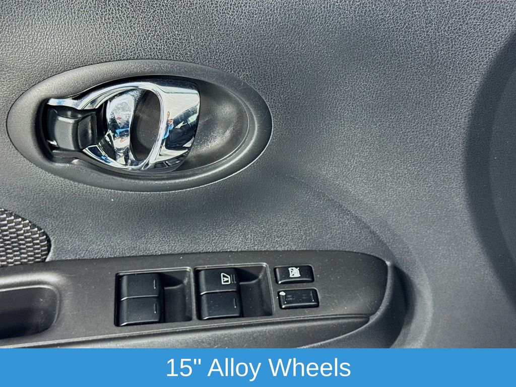 Used Car 2018 Nissan Versa  1.6 Sv For Sale Under $10,000 In Austin, Texas