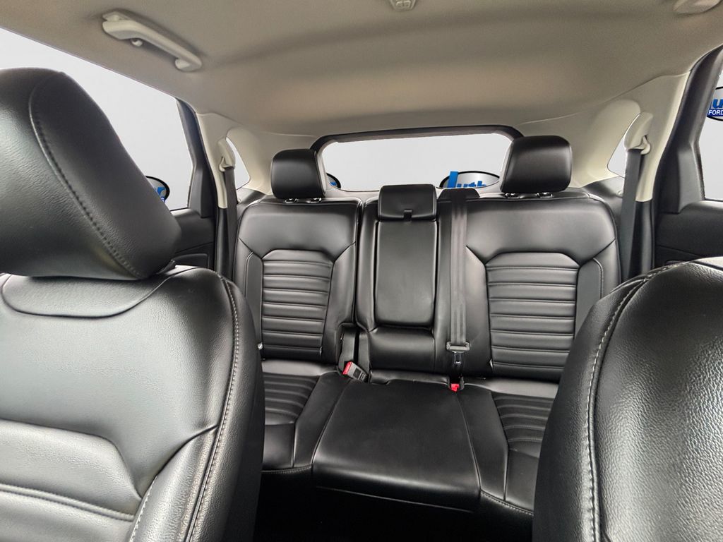 2020 Ford Edge SEL White at Bob Ruth Ford