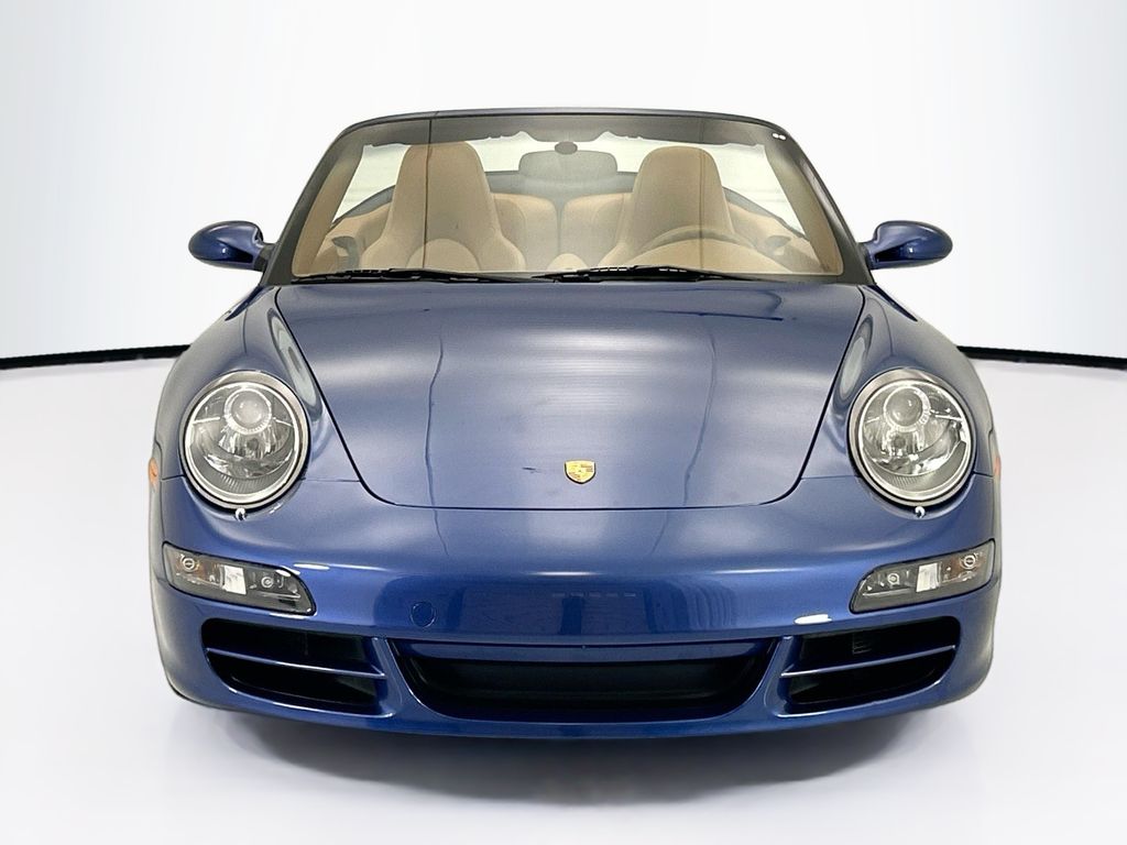 Thumbnail: 2006 Porsche 911 - 10