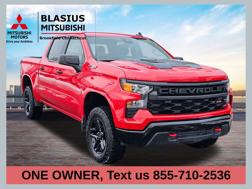 2024 Chevrolet Silverado 1500 Custom Trail Boss Crew Cab 4WD