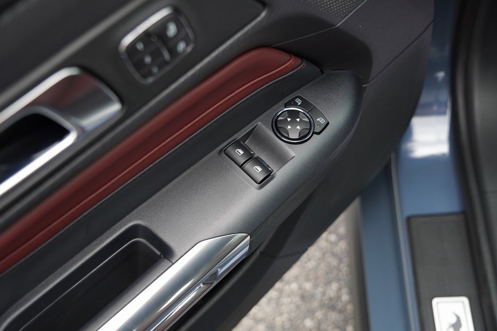 2025 Ford Mustang EcoBoost Premium Fastback - Photo 11