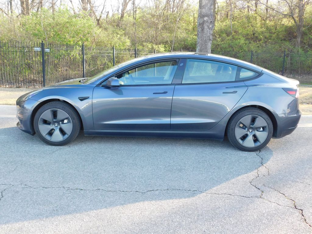 Thumbnail: 2023 Tesla Model 3 - 2