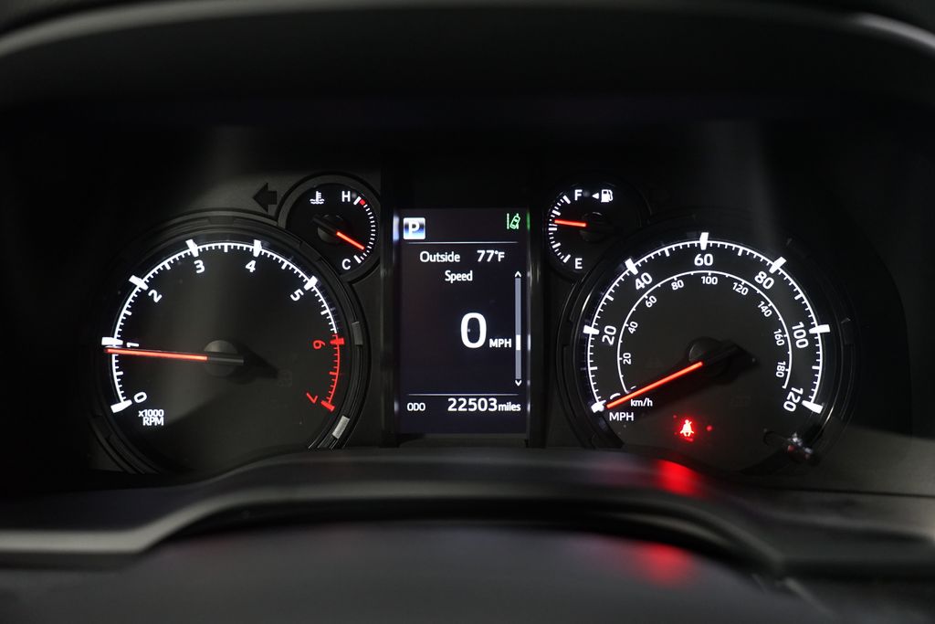 Thumbnail: 2023 Toyota 4Runner - 16