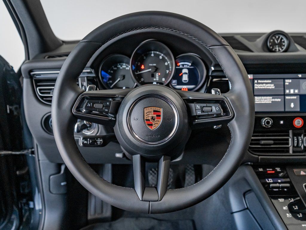 New 2025  Porsche  image 17