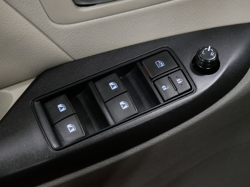 Used 2017 Toyota Sienna Van