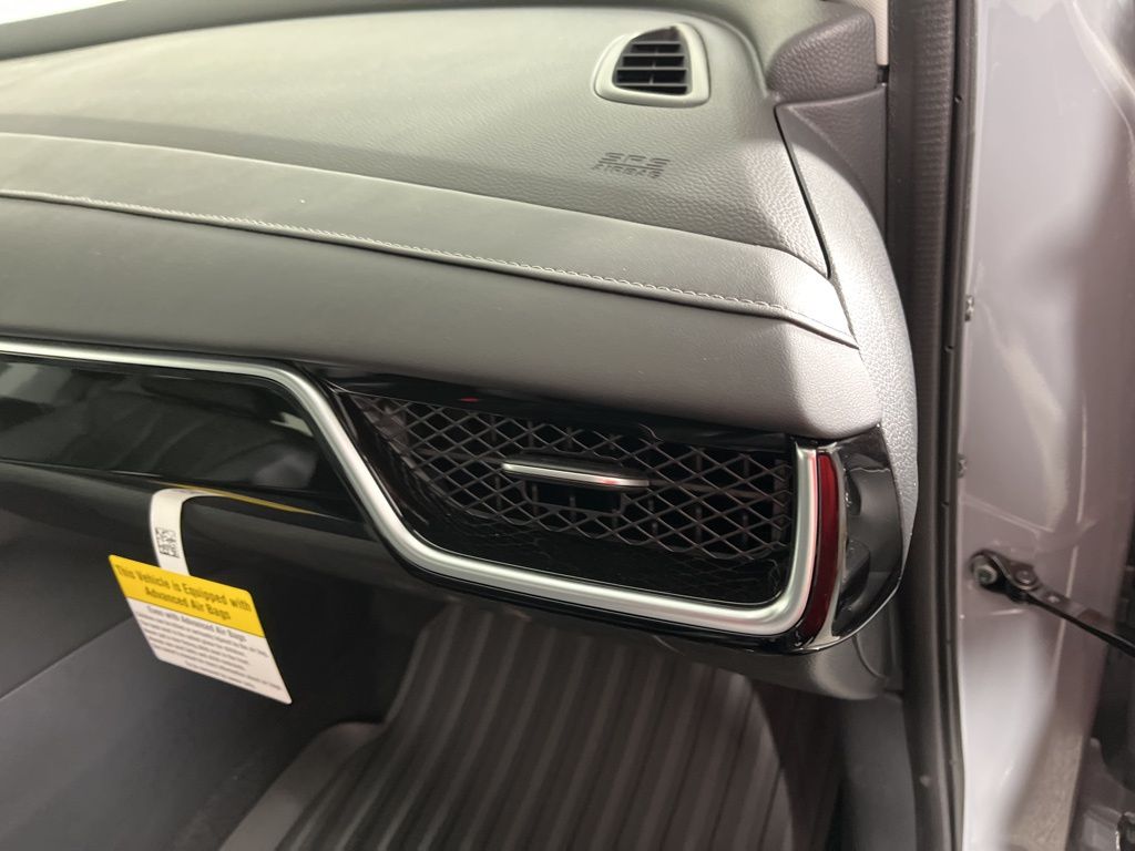 Thumbnail: 2025 Acura ADX - 21