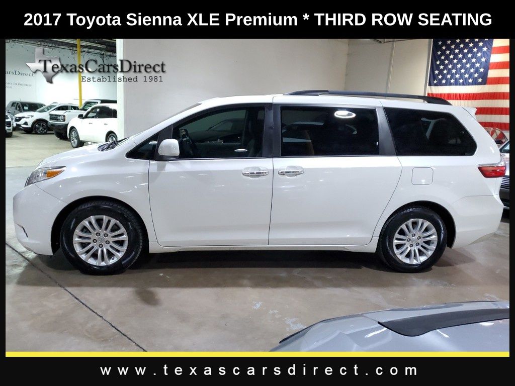 2017 Toyota Sienna XLE Premium 13