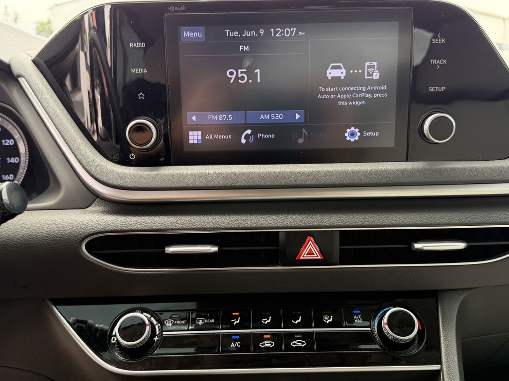 used 2022 Hyundai Sonata car, priced at $17,992