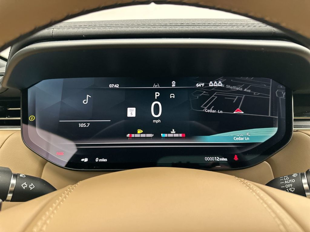 Thumbnail: 2026 Land Rover Range Rover Sport - 23