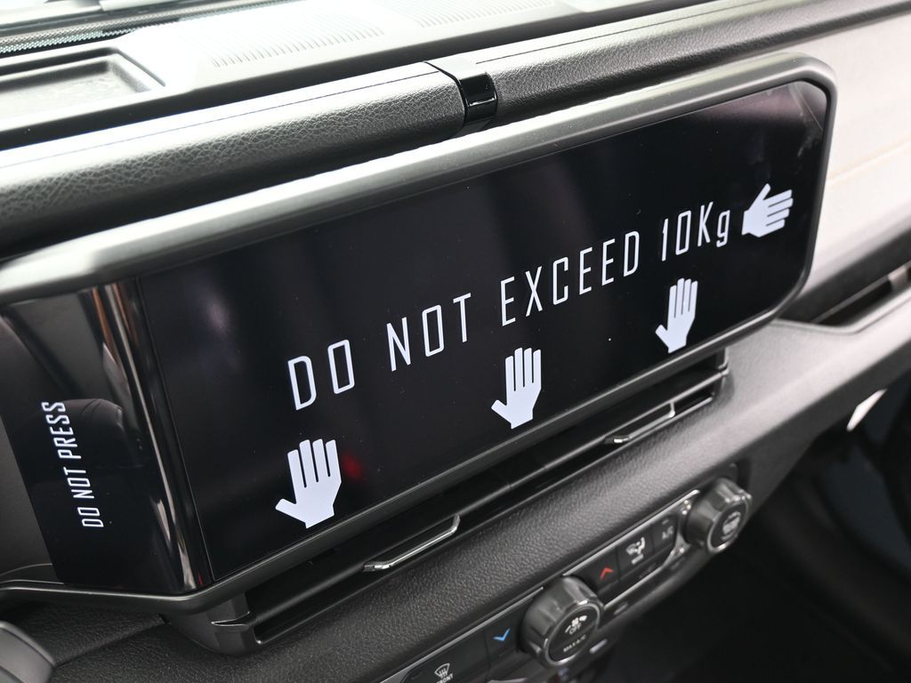 New 2026 anvil clearcoat Jeep Sport image 18