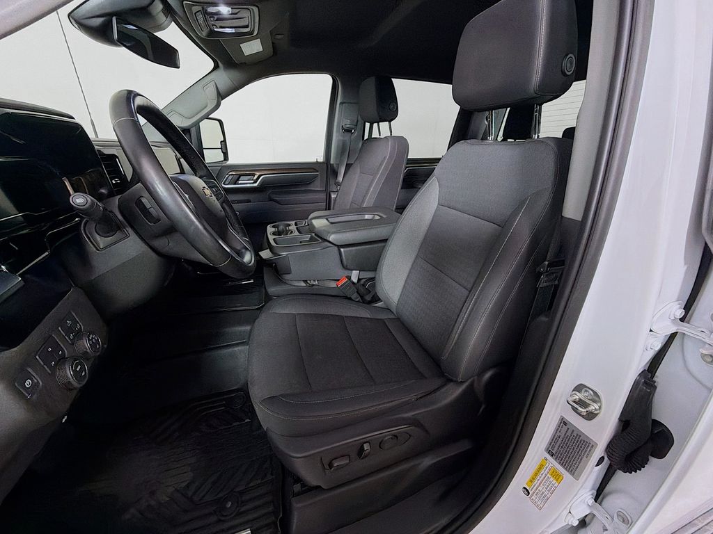 Used 2025 Chevrolet Silverado 3500HD Truck