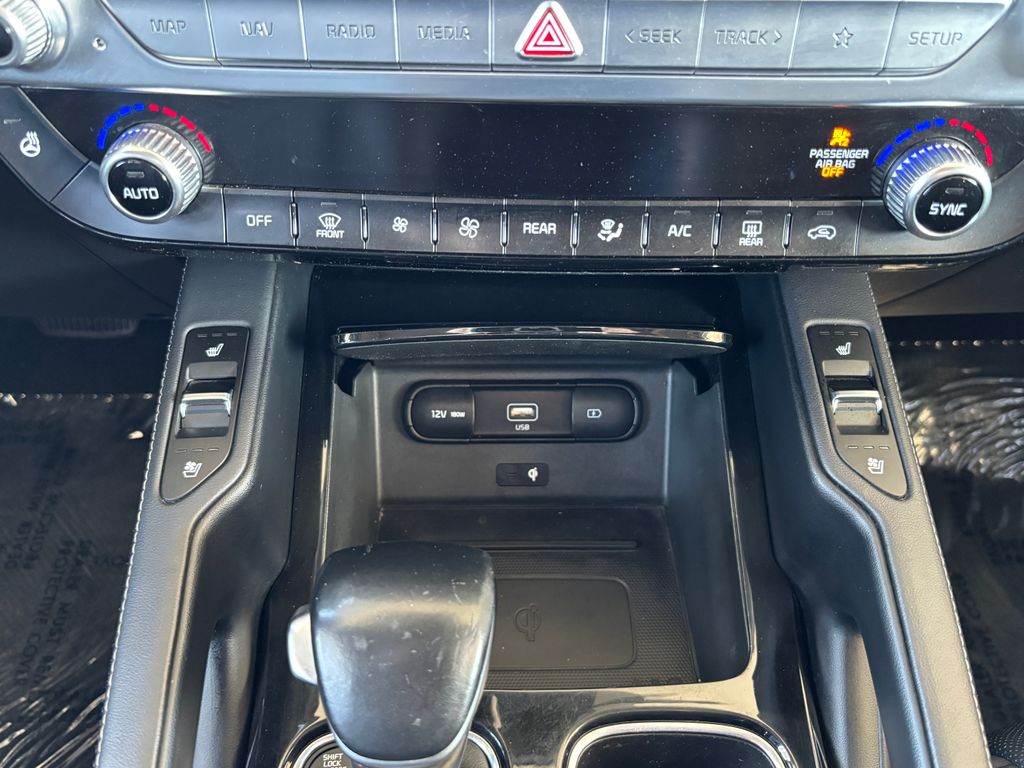 Thumbnail: 2021 Kia Telluride - 15